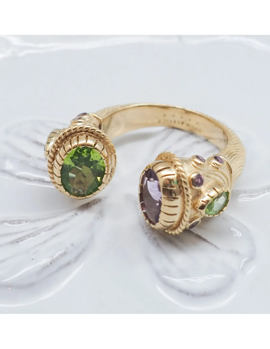 BAGUE MAHARADJAH - PÉRIDOT, AMÉTHYSTE, RHODOLITE ET ARGENT PLAQUÉ OR