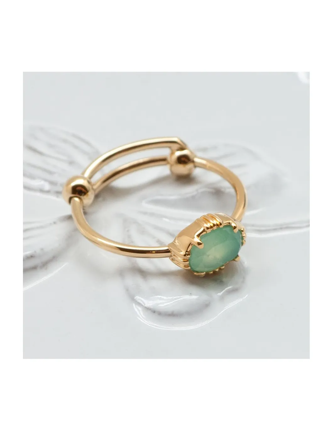 BAGUE PETITE PIERRE SERTIE OVALE CHRYSOPRASE