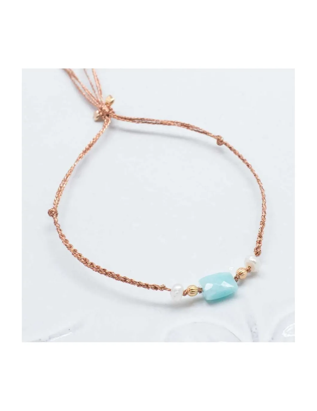 BIANCA - BRACELET AMAZONITE ET PERLES D'EAU DOUCE SUR TRESSE LUREX
