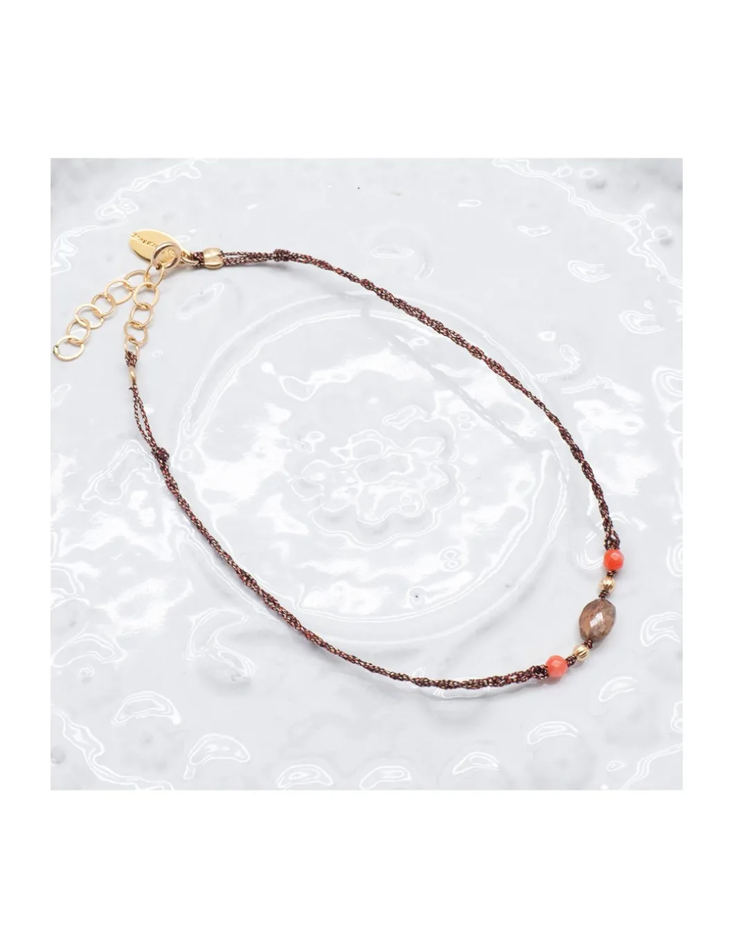 BIANCA - BRACELET DE CHEVILLE ANDALOUSITE ET CORAIL BAMBOO SUR TRESSE LUREX