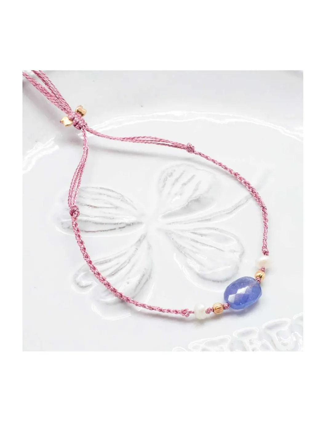BIANCA - BRACELET TANZANITE OVALE ET PERLES D'EAU DOUCE SUR TRESSE LUREX