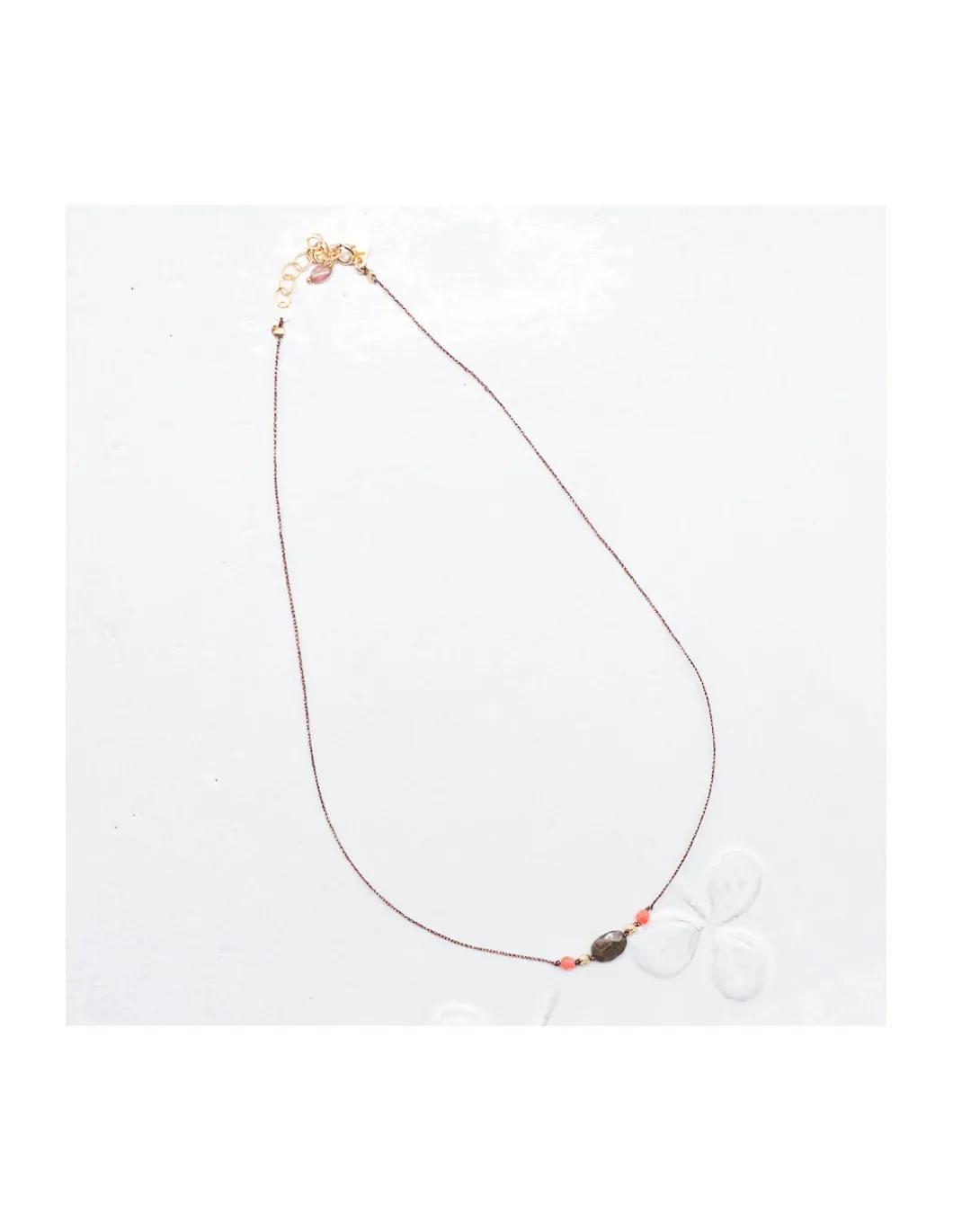 BIANCA - COLLIER ANDALOUSITE ET CORAIL BAMBOO SUR CORDON LUREX
