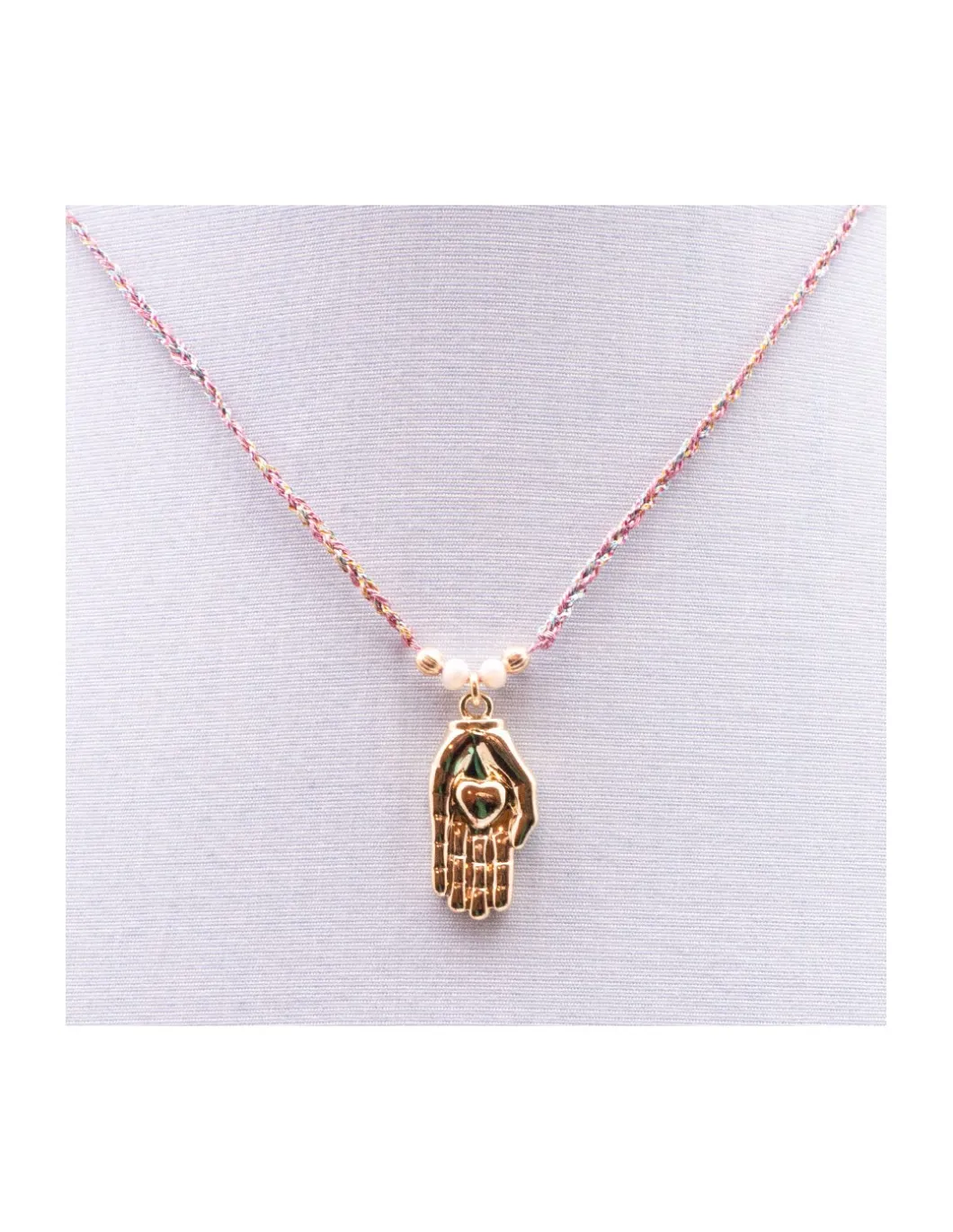 BIANCA - COLLIER CHARM MAIN AVEC COEUR