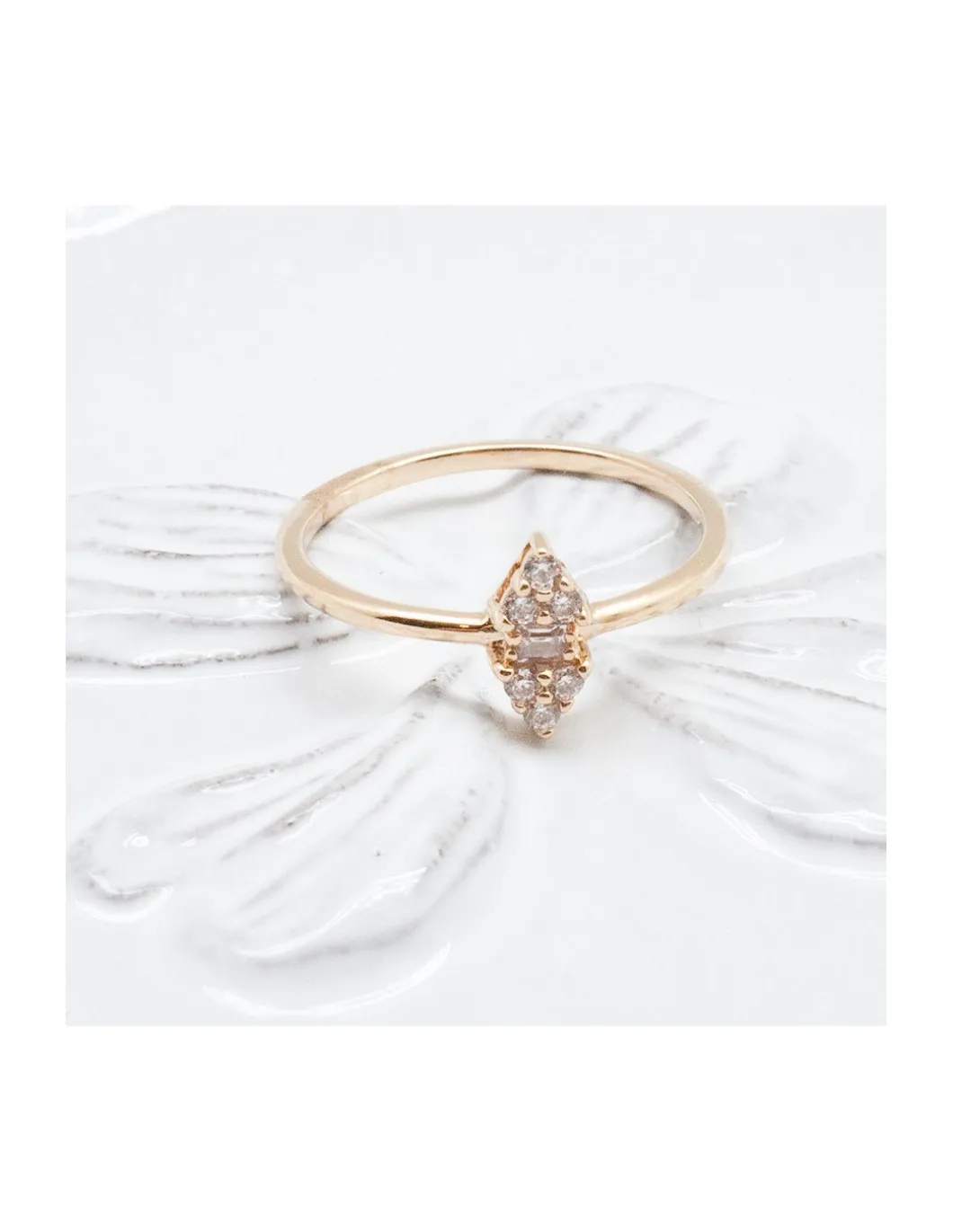 BINGO - BAGUE 2 LOSANGES ET 1 RECTANGLE PLAQUÉE OR ET ZIRCONS
