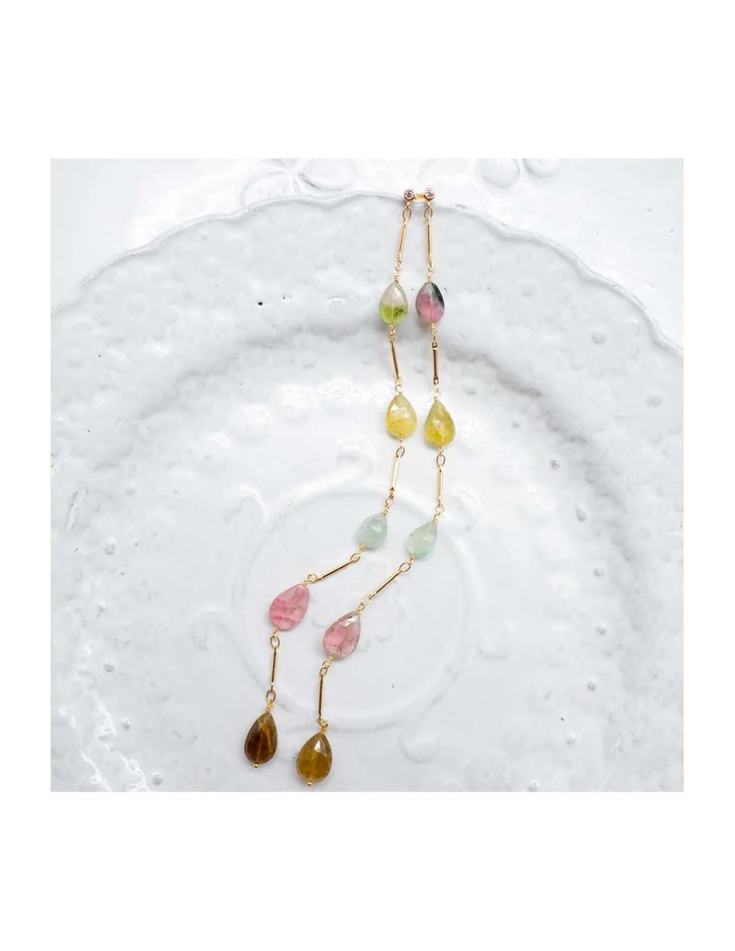 CANNES - BOUCLE D'OREILLE PUCE ZIRCON ET 5 TOURMALINES AFGHANES SUR CHAÎNE