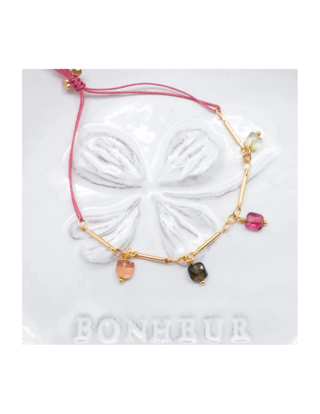 CANNES - BRACELET CHAÎNE TUBES FINS ET TOURMALINES PAMPILLES SUR CORDON