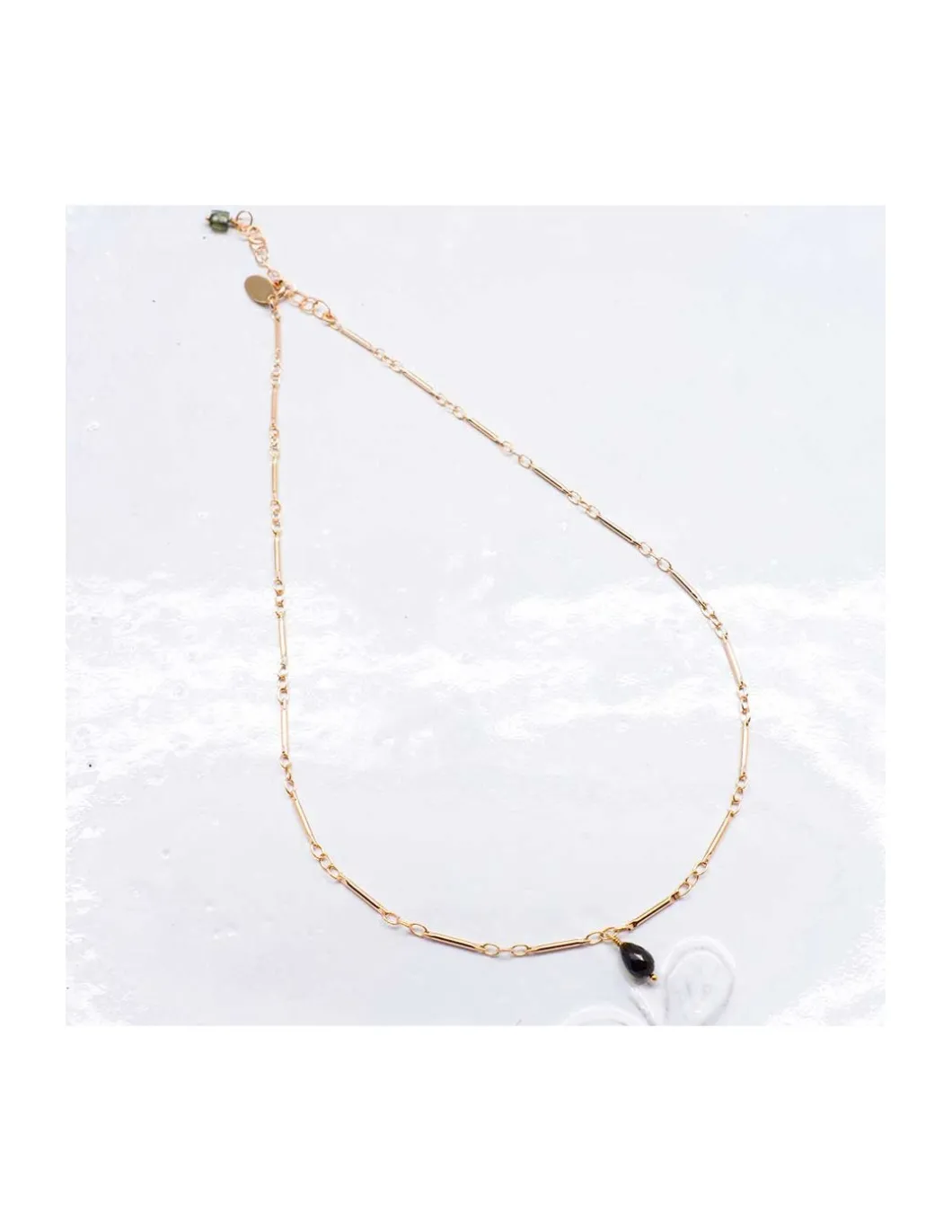 CANNES - COLLIER TOURMALINE GOUTTE SUR CHAÎNE TUBES FINS