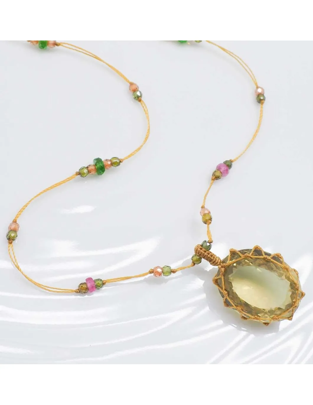 COLLIER TIBETAIN COURT LEMON TOPAZE N°907