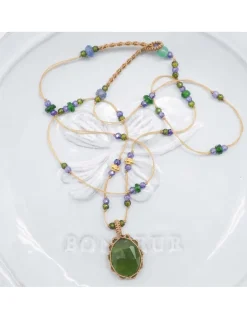 COLLIER TIBETAIN COURT VESUVIANITE N°901