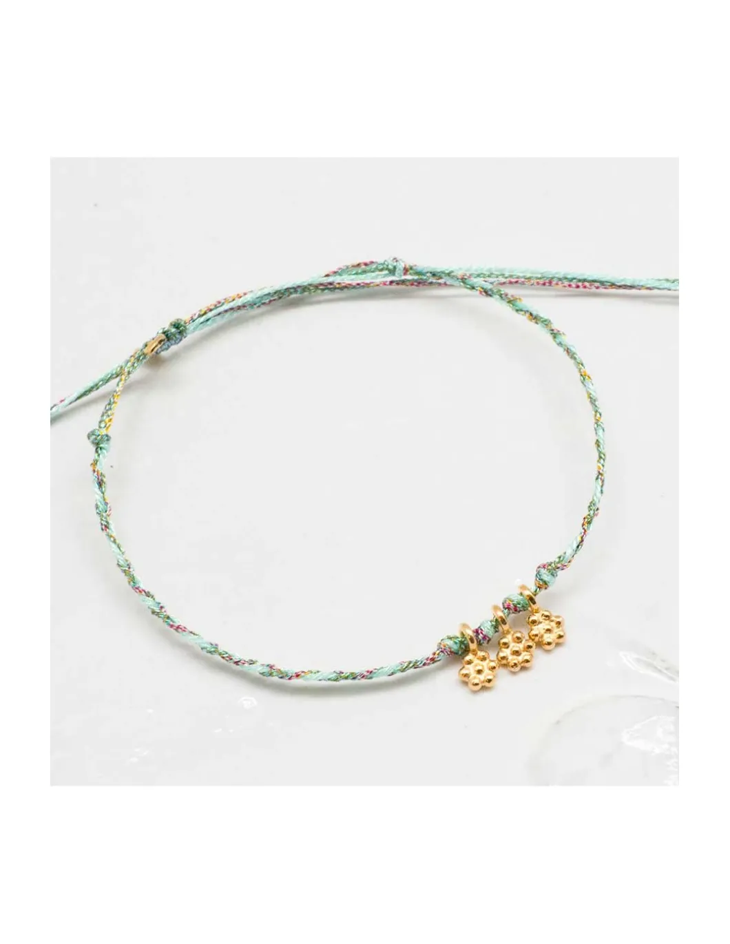 DAISY - BRACELET CORDONS LUREX ET 3 FLEURS (CORDON AU CHOIX)