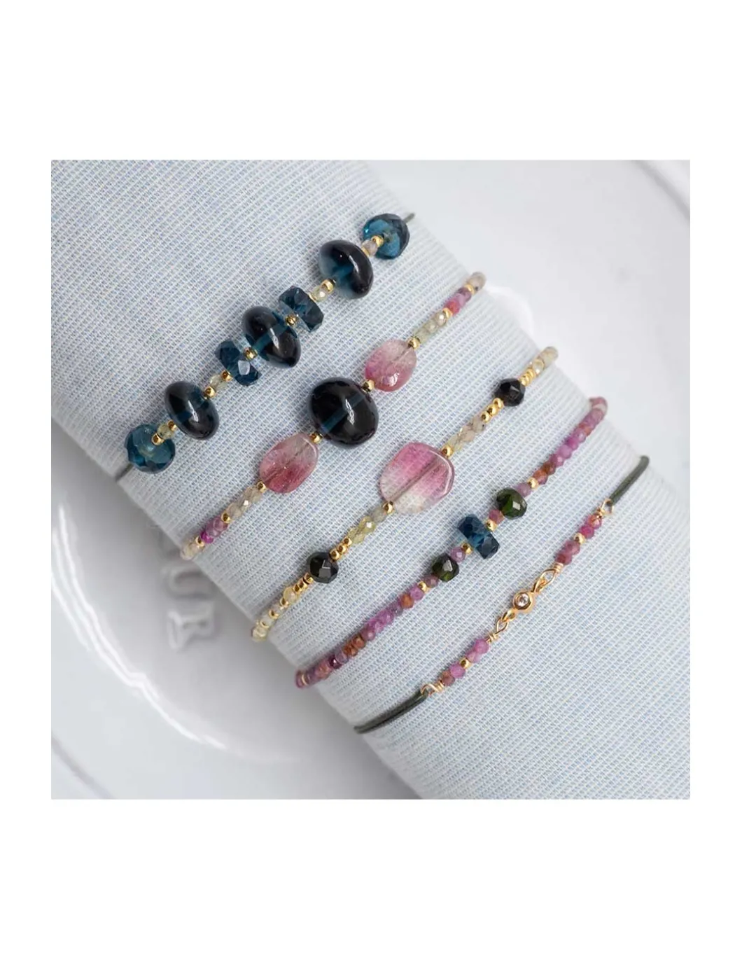 EVERGREEN - BRACELETS PIERRES SEMI-PRÉCIEUSES AU CHOIX (à partir de 42€)