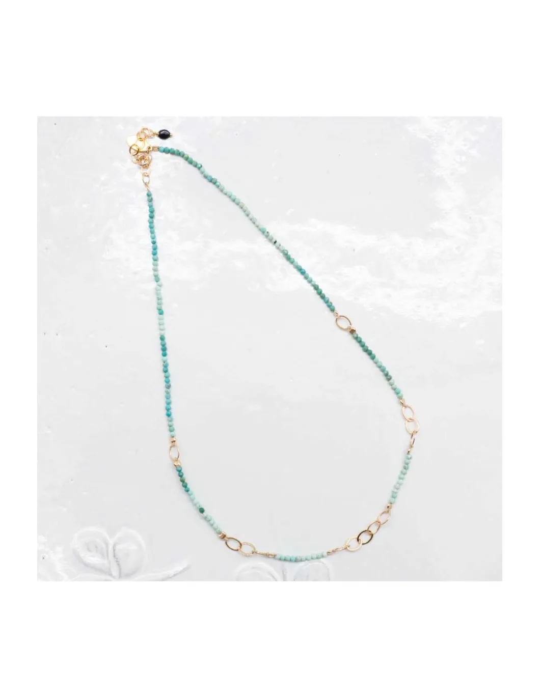 G-LINKS - COLLIER TURQUOISES ET CHAÎNE PLAQUÉE OR 13 MAILLONS OVALES