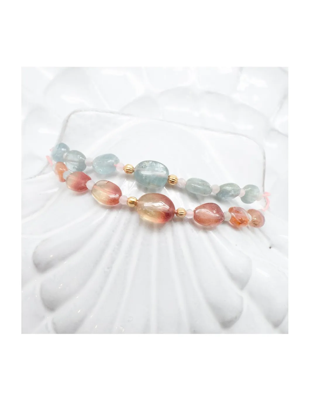 GRAZIA- BRACELET TOURMALINES, MORGANITES ET AQUAMARINES SUR CORDON