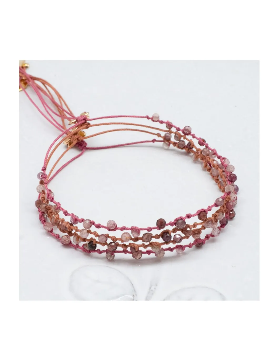 IBIZA - BRACELET SPINELLES CHOCOLAT SUR CORDON ROSE
