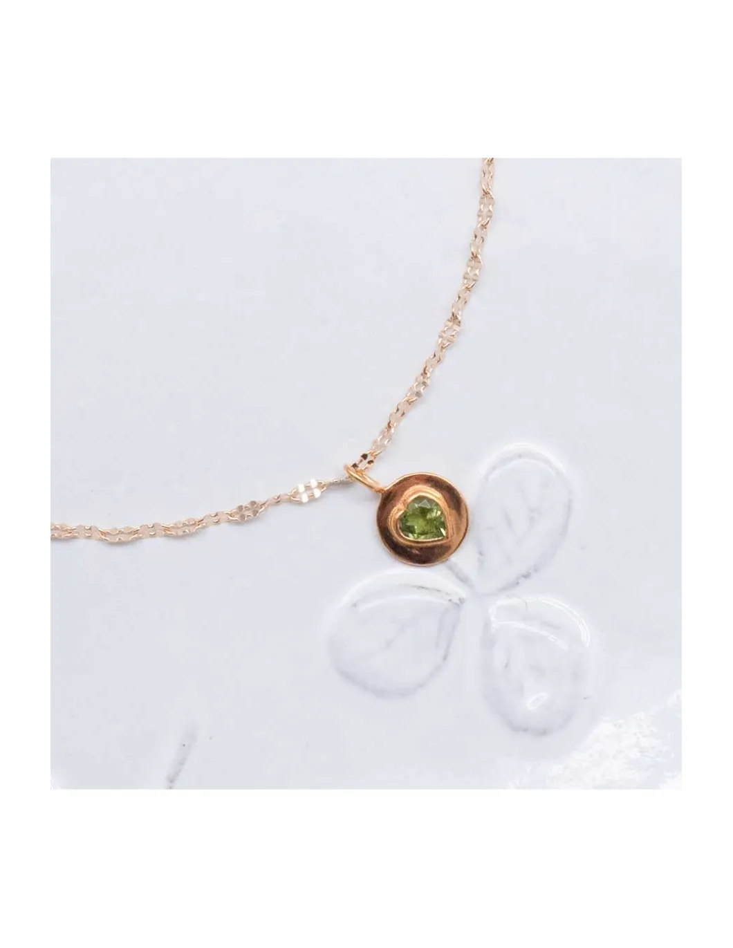 JANE - COLLIER COEUR TOURMALINE SUR CORDON LUREX