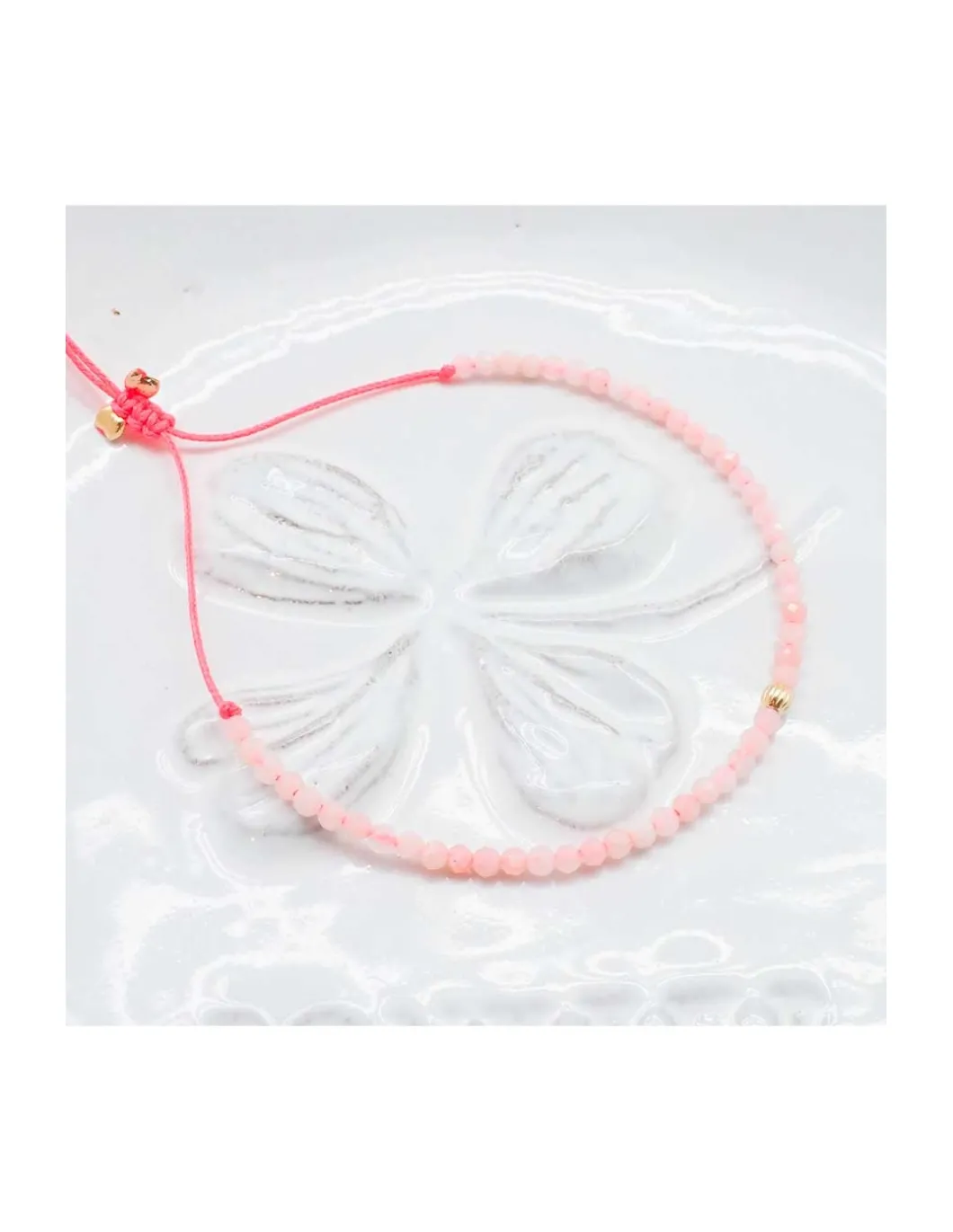 LA MESA DRIVE - BRACELET OPALES ROSES ET PERLE DORÉE AU CENTRE