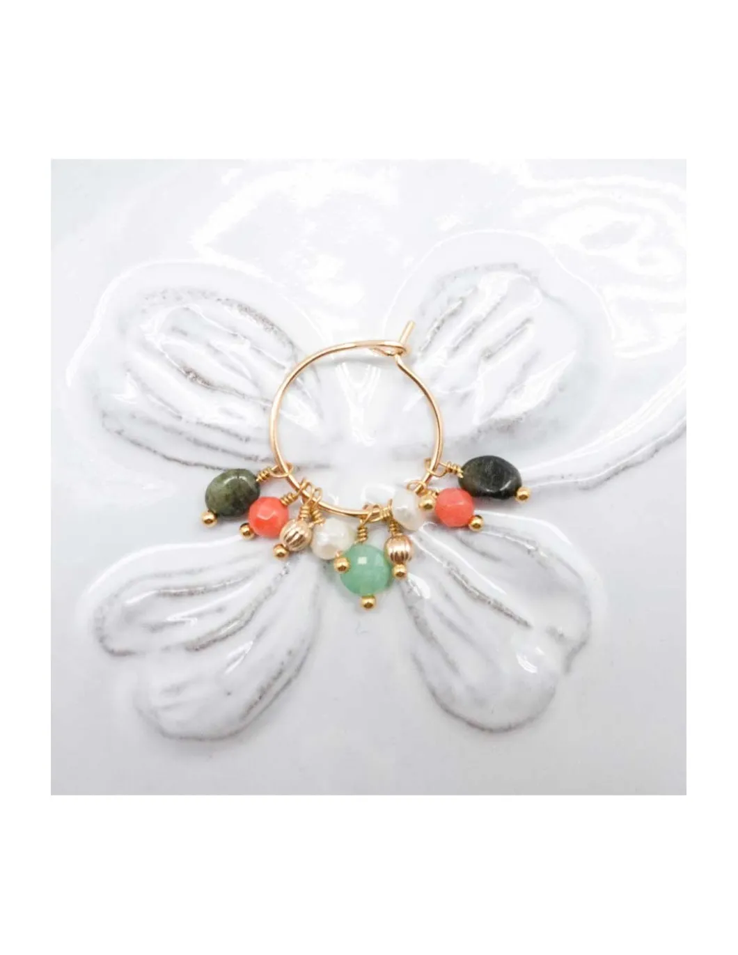 MARIA - CRÉOLE TOURMALINE, CORAIL BAMBOO, PERLE DE CULTURE ET CHRYSOPRASE (COURT)