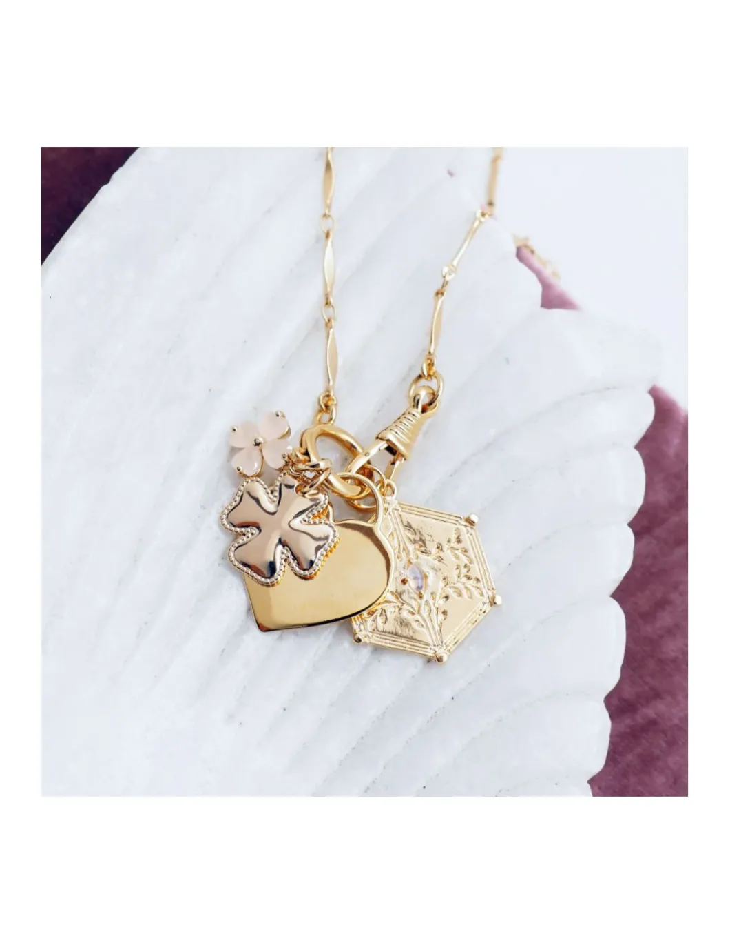 MÉDAILLES HEXAGONE, COEUR CADENAS, TREFLE PERLÉ ET TREFLE ROSE (25€ à 45€)