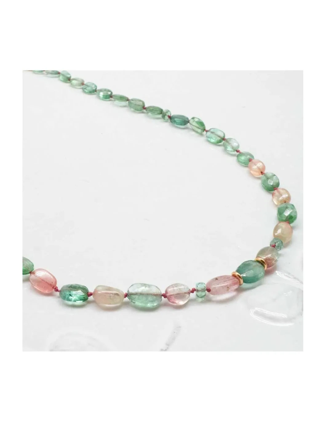 ONE OF A KIND - COLLIER GREEN TOURMALINES ET 33 TOURMALINES FLAT AVEC 4 TOURMALINES RONDELLES