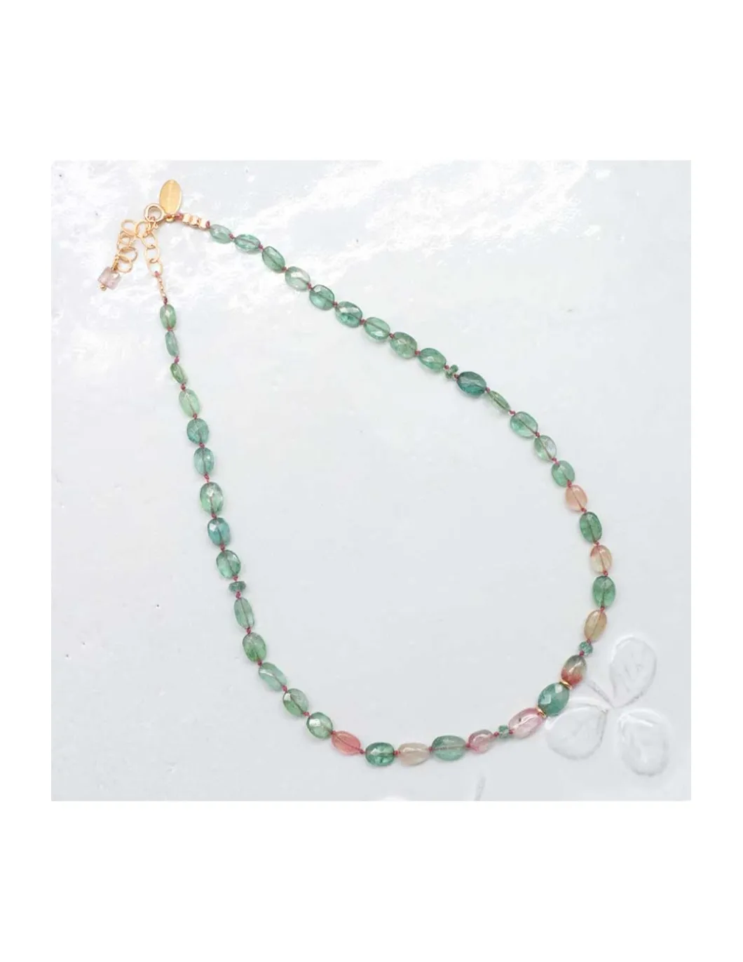 ONE OF A KIND - COLLIER GREEN TOURMALINES ET 33 TOURMALINES FLAT AVEC 4 TOURMALINES RONDELLES