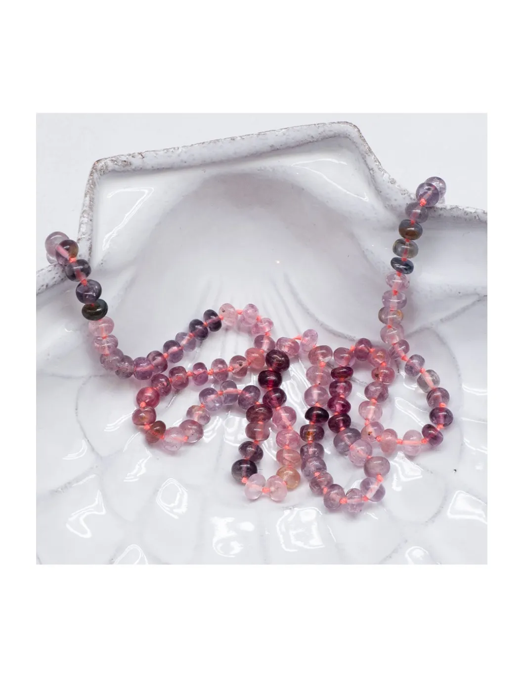 ONE OF A KIND - COLLIER LONG NOUÉ AVEC SPINELLES MULTICOLORES