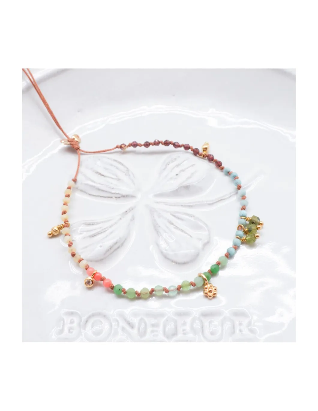 RIO - BRACELET ARC EN CIEL, TOURMALINES VERTES, OPALES JAUNES, LARIMARS, RHODOLITES, CHRYSOPRASES ET CORAIL BAMBOO