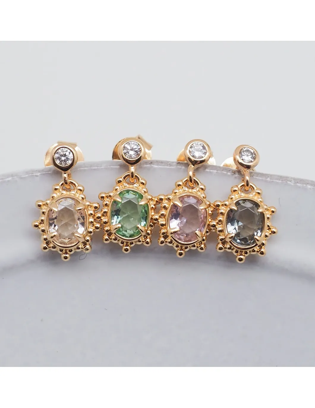 SCANDALE - BOUCLE D'OREILLE PUCE CZ ET CHARM ZIRCON COLORÉ